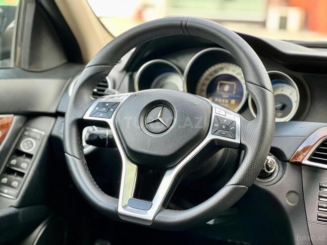 Mercedes C 300 2012, 223,548 km - 3.0 l - Bakı