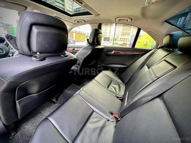 Mercedes C 300 2012, 223,548 km - 3.0 l - Bakı