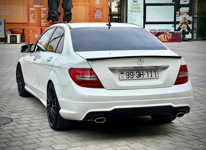 Mercedes C 300 2012, 223,548 km - 3.0 l - Bakı