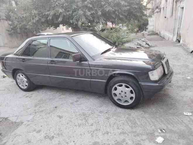 Mercedes 190 1992, 250,000 km - 2.0 l - Bakı