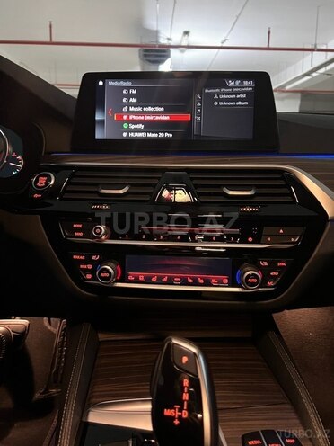 BMW 520 2017, 126,000 km - 2.0 л - Bakı