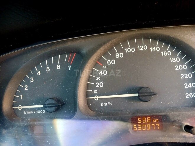 Opel Vectra 1998, 499,000 km - 2.0 л - Masallı