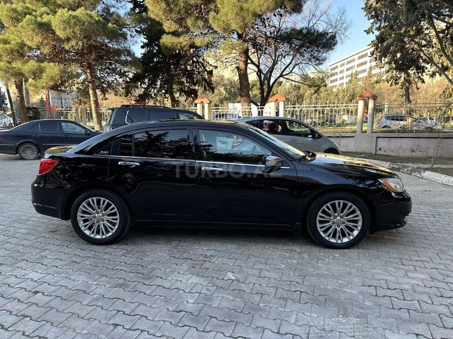 Chrysler 200 2012, 210,000 km - 3.6 л - Bakı