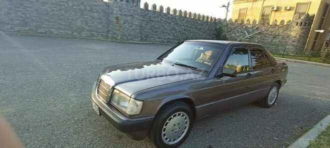 Mercedes 190 1992, 520,000 km - 1.8 l - Bakı