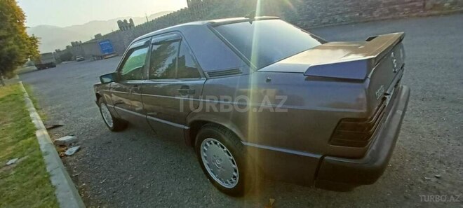 Mercedes 190 1992, 520,000 km - 1.8 l - Bakı
