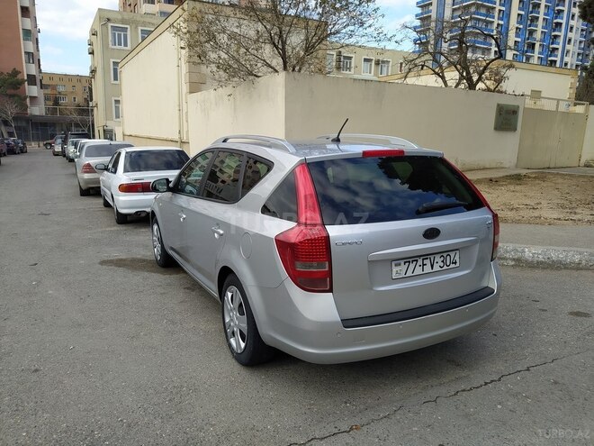 Kia Ceed 2010, 197,000 km - 1.6 л - Bakı