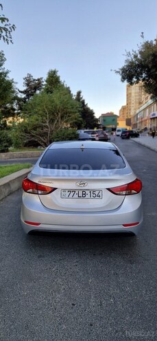 Hyundai Elantra 2015, 175,000 km - 1.8 l - Bakı