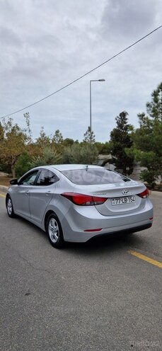 Hyundai Elantra 2015, 175,000 km - 1.8 l - Bakı