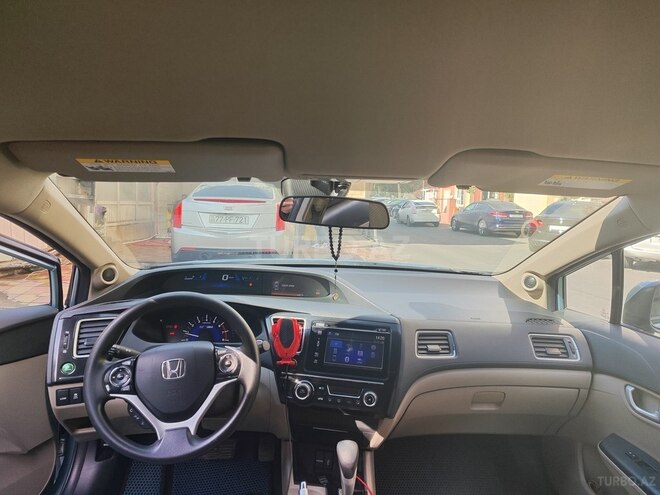 Honda Civic 2014, 176,653 km - 1.5 l - Göygöl