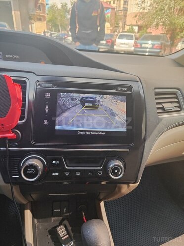 Honda Civic 2014, 176,653 km - 1.5 l - Göygöl