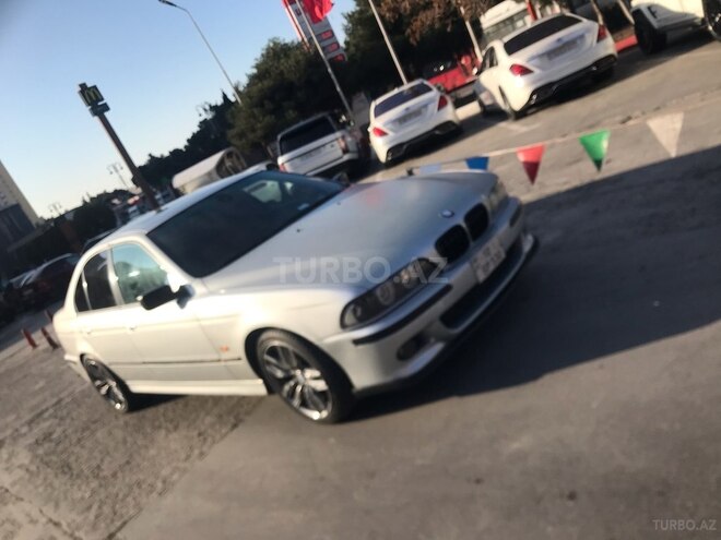 BMW 528 1997, 259,000 km - 2.8 л - Bakı