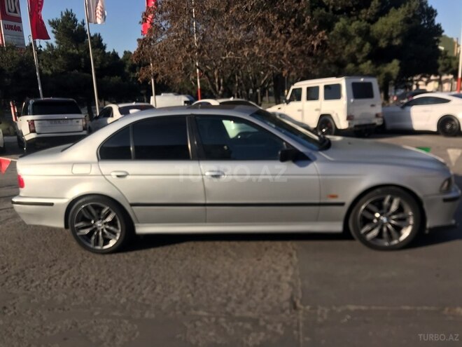 BMW 528 1997, 259,000 km - 2.8 л - Bakı