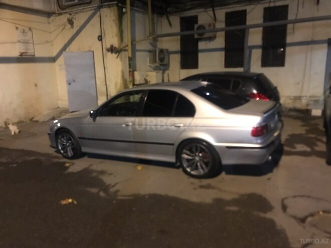 BMW 528 1997, 259,000 km - 2.8 л - Bakı