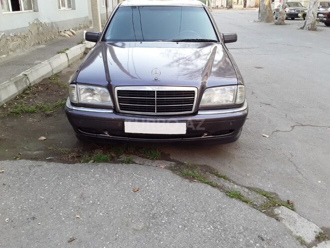Mercedes C 200 1995, 480,000 km - 2.0 l - Mingəçevir