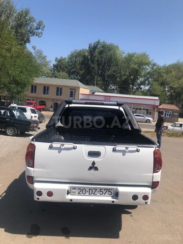 Mitsubishi L200 2007, 252,000 km - 2.5 л - Bakı