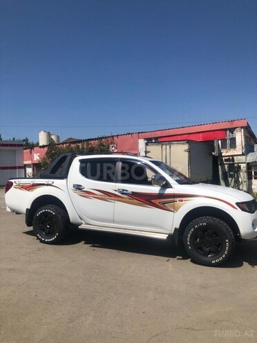Mitsubishi L200 2007, 252,000 km - 2.5 л - Bakı