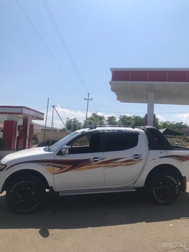 Mitsubishi L200 2007, 252,000 km - 2.5 л - Bakı