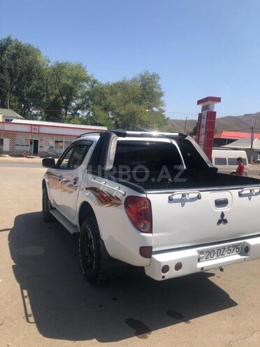 Mitsubishi L200 2007, 252,000 km - 2.5 л - Bakı
