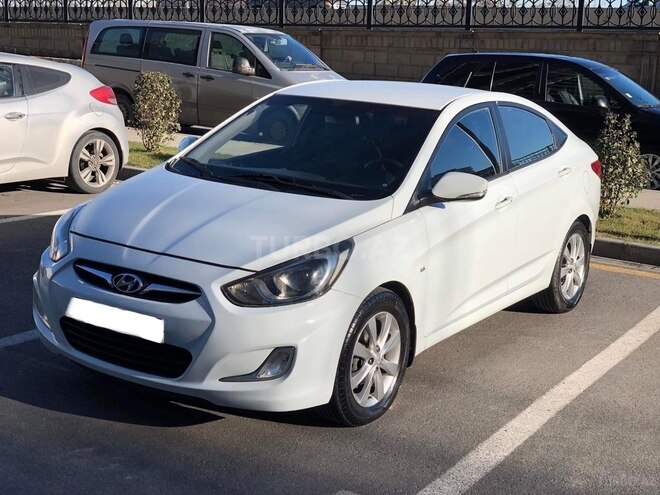 Hyundai Accent 2012, 203,000 km - 1.6 l - Bakı