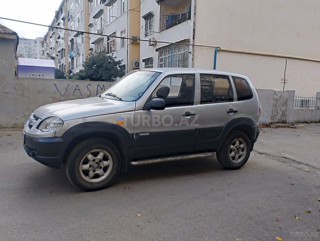 Chevrolet Niva 2009, 423,636 km - 1.7 l - Bakı