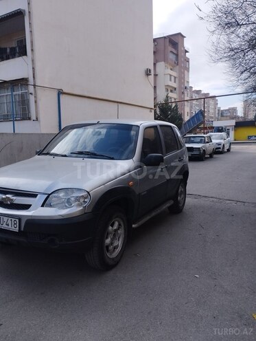 Chevrolet Niva 2009, 423,636 km - 1.7 l - Bakı