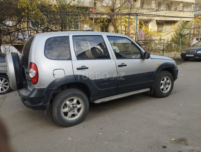 Chevrolet Niva 2009, 423,636 km - 1.7 l - Bakı