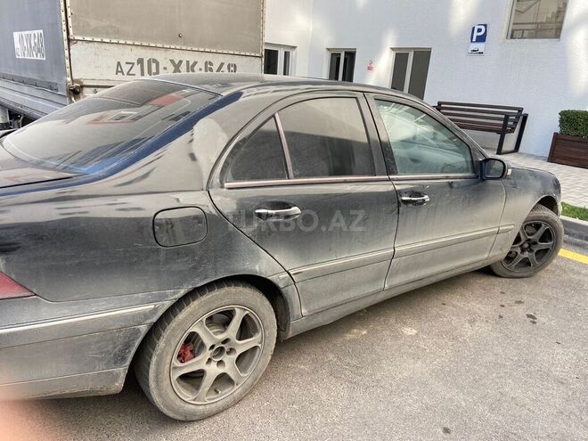 Mercedes C 240 2002, 349,000 km - 2.6 л - Bakı
