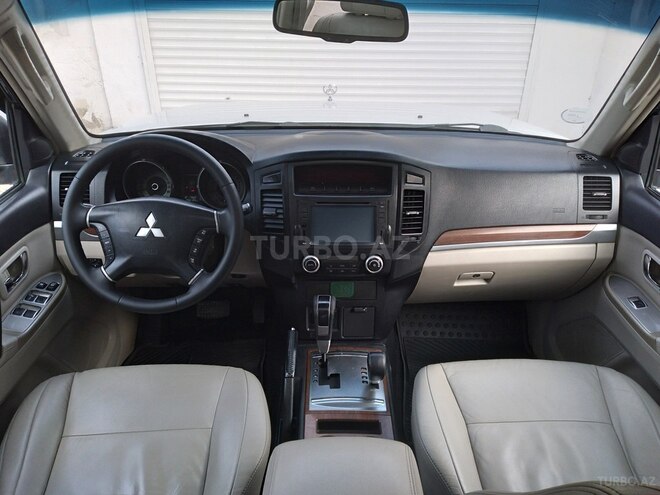 Mitsubishi Pajero 2007, 225,000 km - 3.0 л - Bakı
