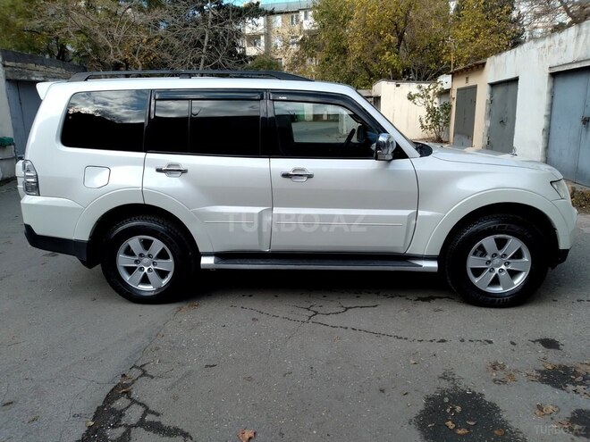 Mitsubishi Pajero 2007, 225,000 km - 3.0 л - Bakı