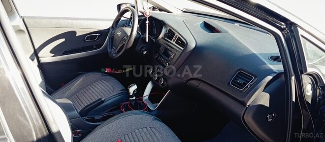 Kia Ceed 2014, 125,000 km - 1.4 l - Sumqayıt