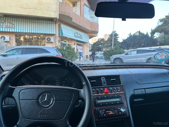 Mercedes C 240 1997, 480,000 km - 2.4 l - Bakı