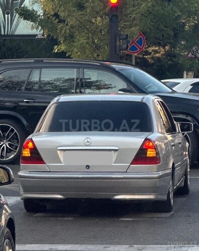 Mercedes C 240 1997, 480,000 km - 2.4 l - Bakı