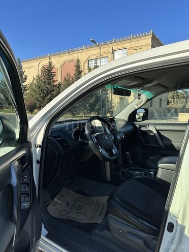 Toyota Prado 2011, 54,000 km - 2.7 l - Bakı