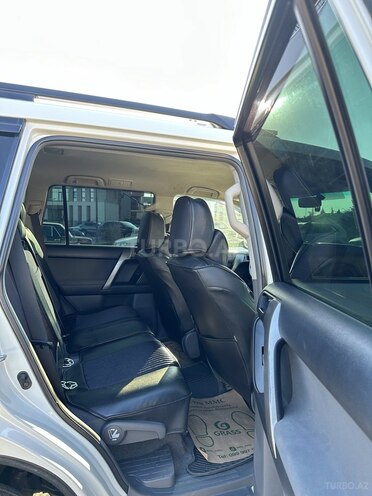 Toyota Prado 2011, 54,000 km - 2.7 l - Bakı