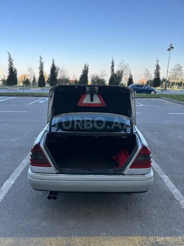 Mercedes C 250 1996, 604,081 km - 2.5 l - Sumqayıt