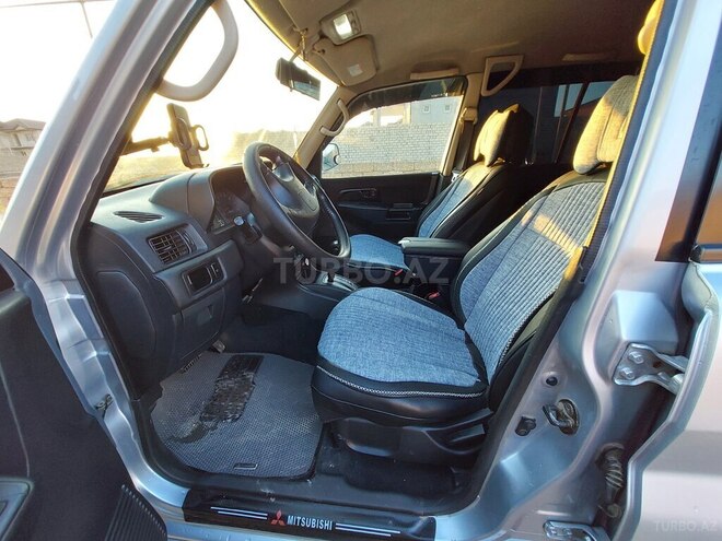 Mitsubishi Pajero io 2004, 301,063 km - 2.0 л - Bakı