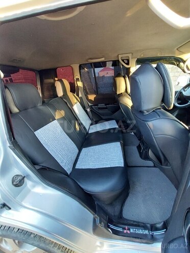 Mitsubishi Pajero io 2004, 301,063 km - 2.0 л - Bakı
