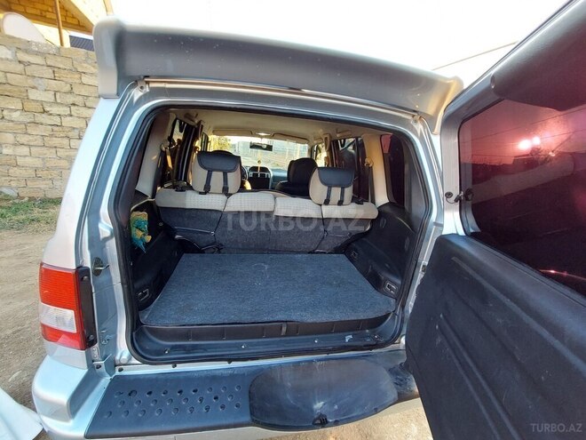 Mitsubishi Pajero io 2004, 301,063 km - 2.0 л - Bakı