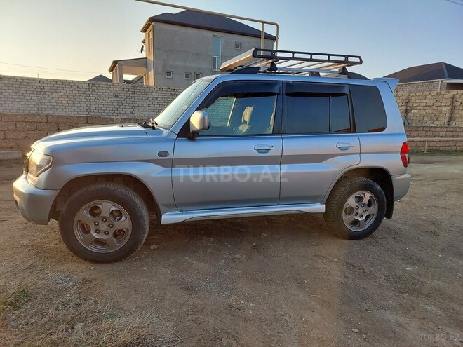 Mitsubishi Pajero io 2004, 301,063 km - 2.0 л - Bakı