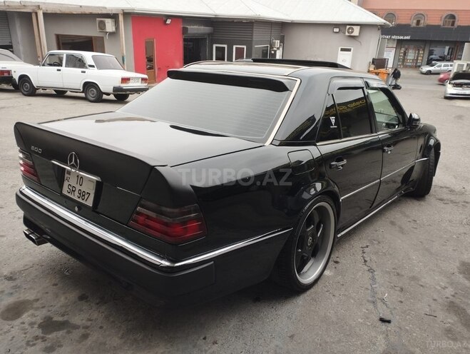 Mercedes E 250 1994, 555,550 km - 2.5 л - Bakı