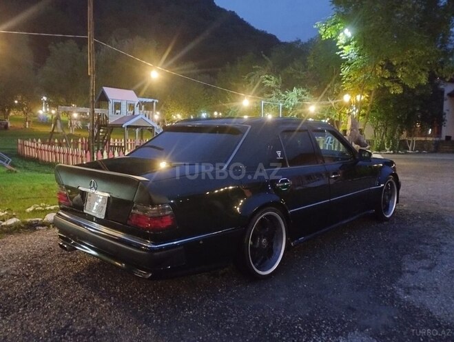 Mercedes E 250 1994, 555,550 km - 2.5 л - Bakı