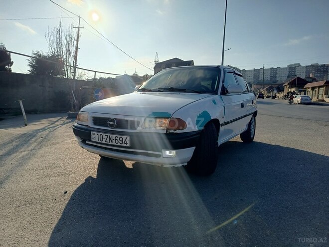 Opel Astra 1995, 425,000 km - 1.6 l - Bakı