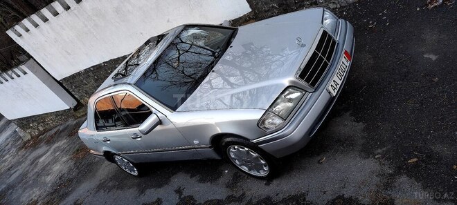 Mercedes C 200 1997, 246,000 km - 2.0 l - Şəki