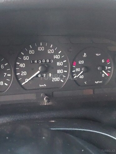 GAZ 3102 1999, 143,000 km - 2.5 л - Balakən