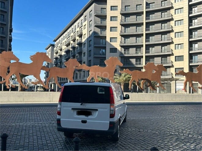 Mercedes Vito 115 2008, 193,000 km - 2.2 l - Bakı
