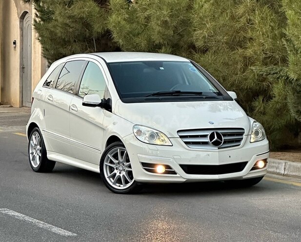 Mercedes B 180 2008, 77,000 km - 1.7 l - Bakı