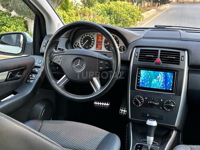 Mercedes B 180 2008, 77,000 km - 1.7 l - Bakı
