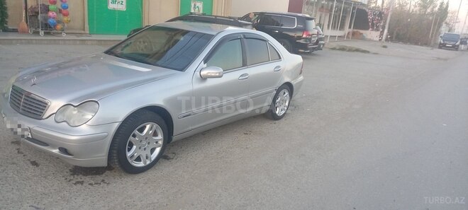 Mercedes C 240 2001, 400,000 km - 2.4 л - Bakı