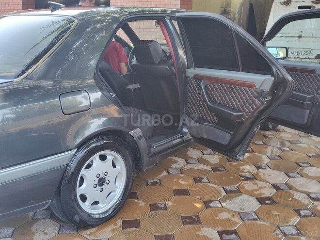 Mercedes C 180 1994, 392,000 km - 1.8 l - Xudat