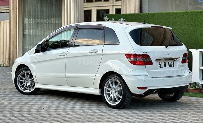 Mercedes B 170 2008, 77,000 km - 1.7 l - Bakı